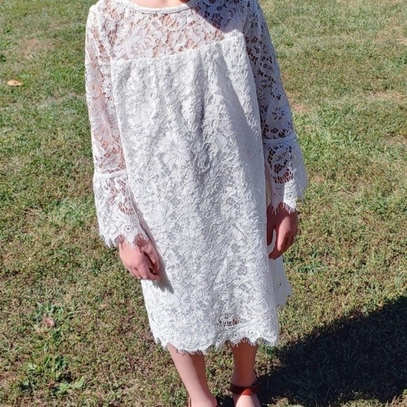 Girls Size 6 David's Bridal Formal White Lace Boho Embroidered Floral Dress - Picture 6 of 6